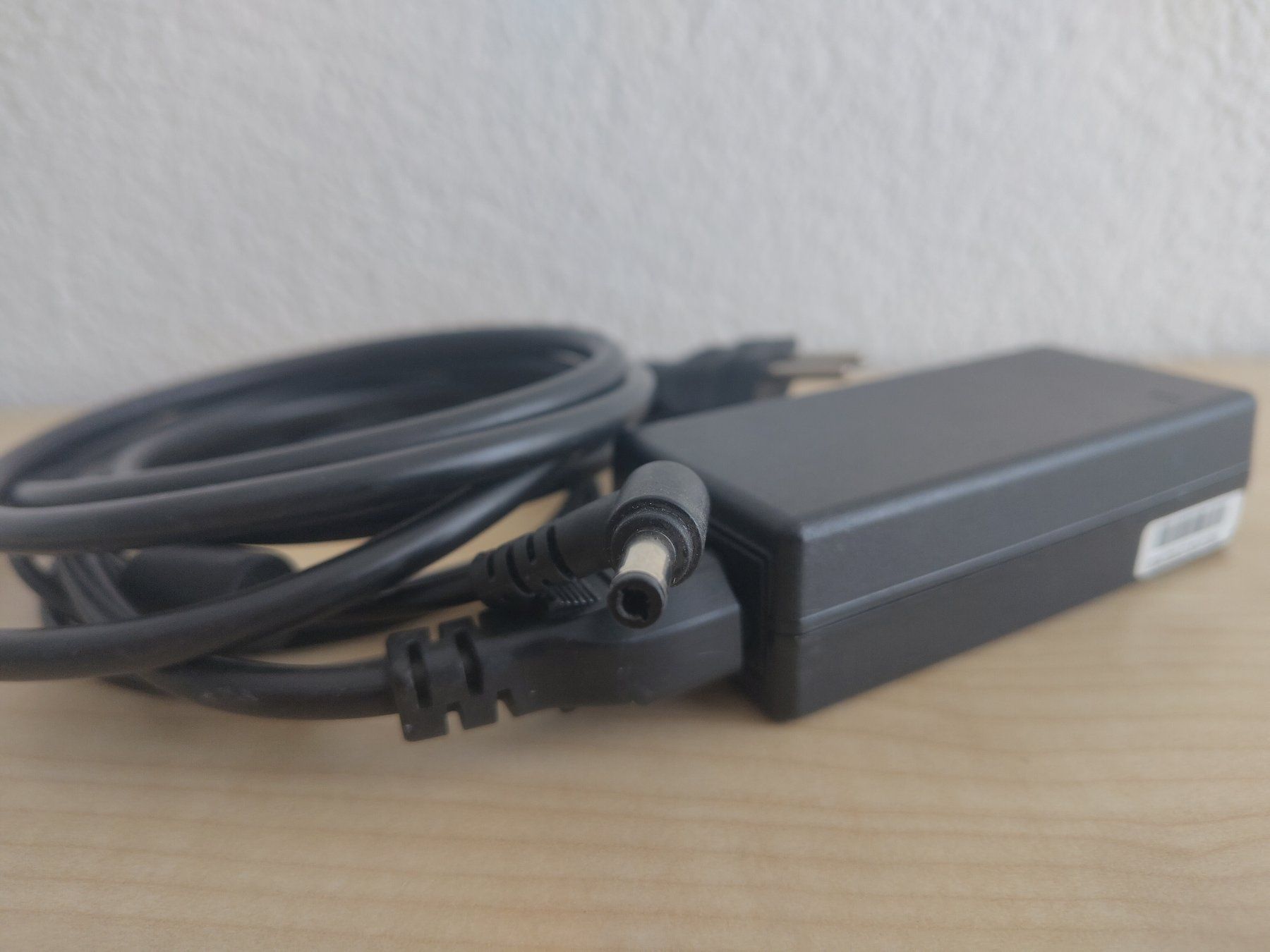 Chargeur: Liteon PA-1650-68 Netzteil – D'occasion à Wangen SZ par scherpa1 3