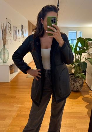 CHLOE LEDER & SHEARLING JACKE