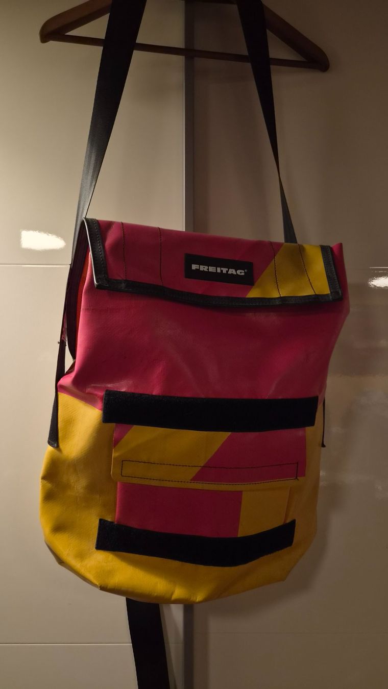 Freitag Borse: Tasche Freitag NEU! – Nuovo (secondo la descrizione) da Oberrieden venduto da Raja011 2