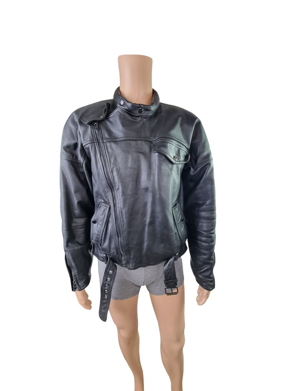 Giacche: Motorrad Lederjacke Gr.54 schwarz – Usato da Wangen b. Olten venduto da Restwert_Wangen 1