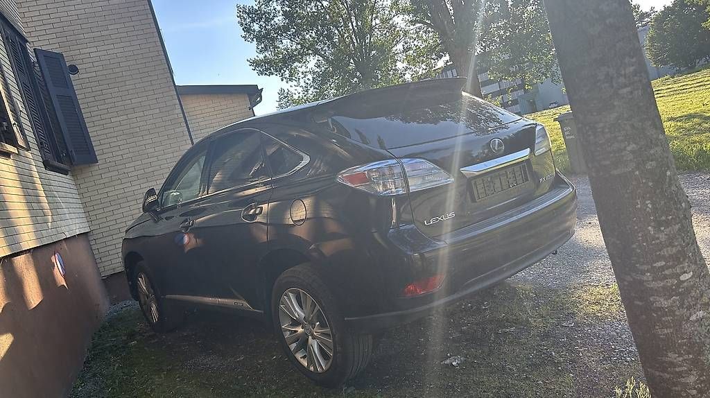 Lexus Automobili: Lexus RX450h – Usato da St. Gallen venduto da hlk_bm8f