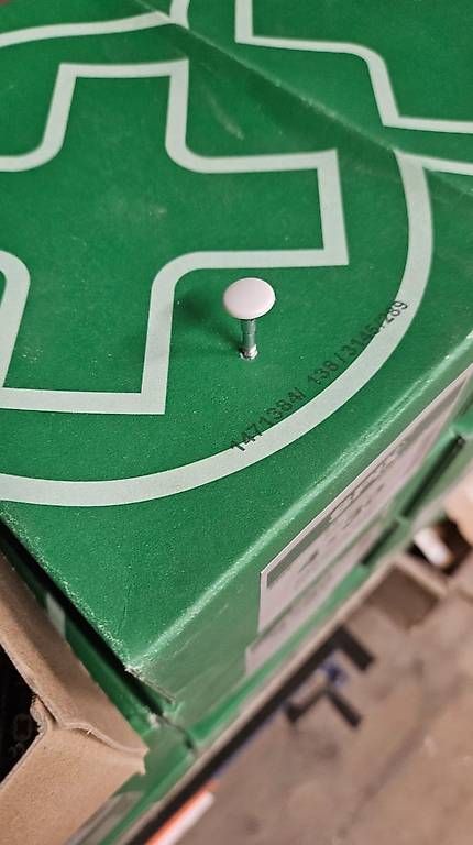 Quincaillerie: 4x30 Küchenbau Schrauben – D'occasion à Wattwil par Schweizer12 2