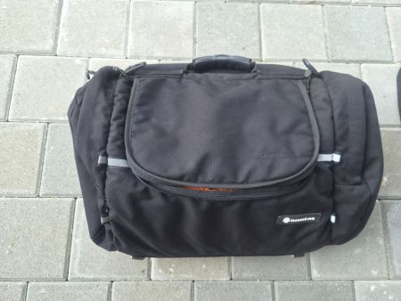 Deemeed Motorradtasche schwarz mit Regenschutz gebraucht