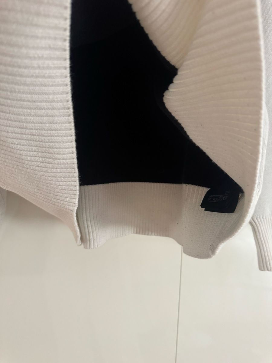 Maglioni & Felpe: Pequs Rollkragenpullover weiss, Grösse S – Usato da Zürich venduto da nel_dcb9 3