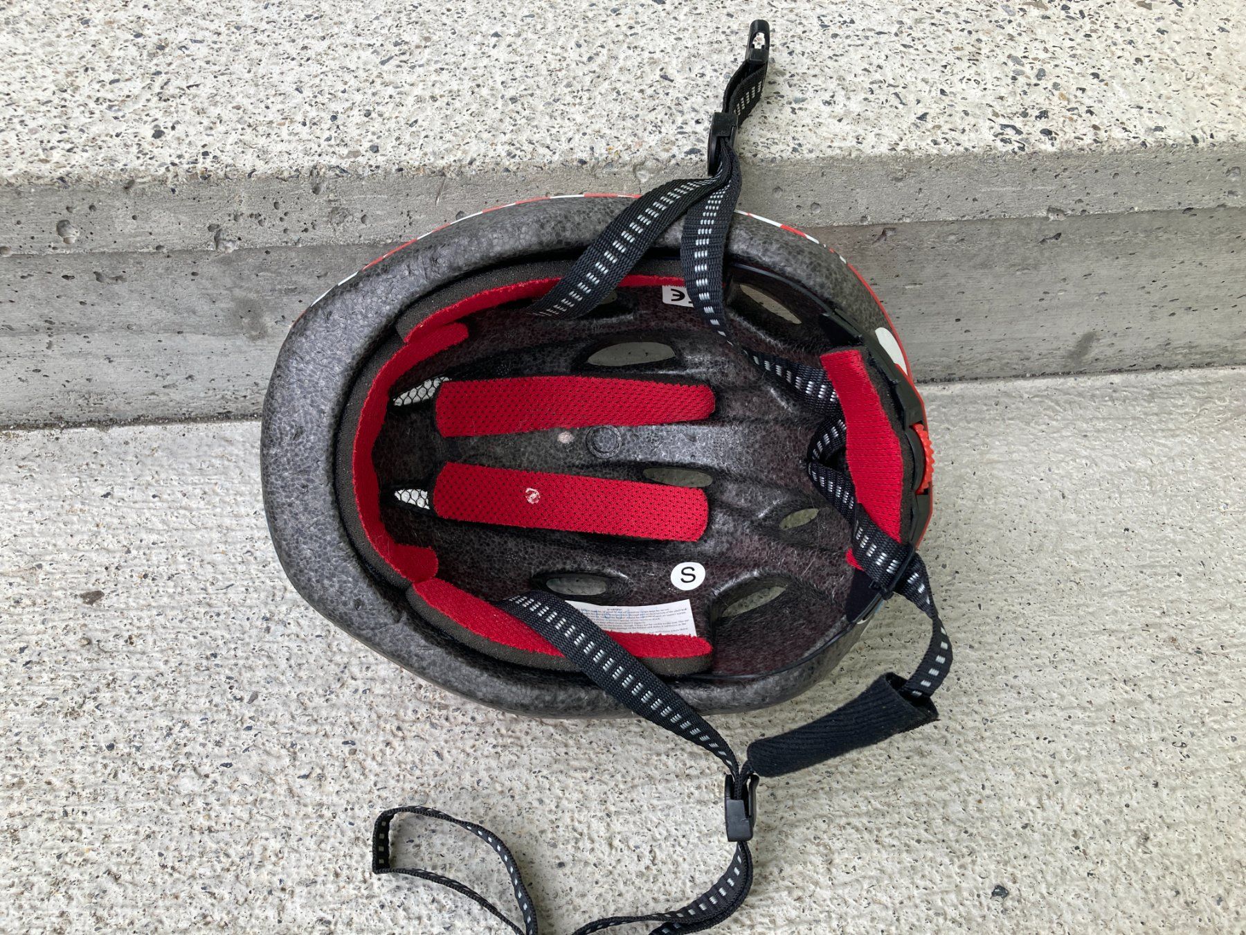 Caschi: Velo-Helm für Kinder – Usato da Linthal venduto da fiatsedici 2