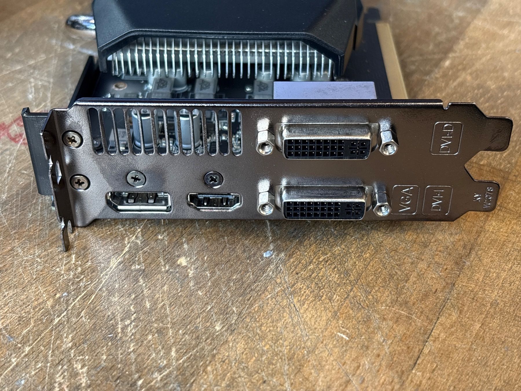 Amd Schede grafiche: Grafikkarte ASUS HD 6850 DirectCU V2 – Usato da Chur venduto da Feschtland 2