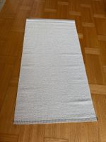 Teppich Mono von Pappelina