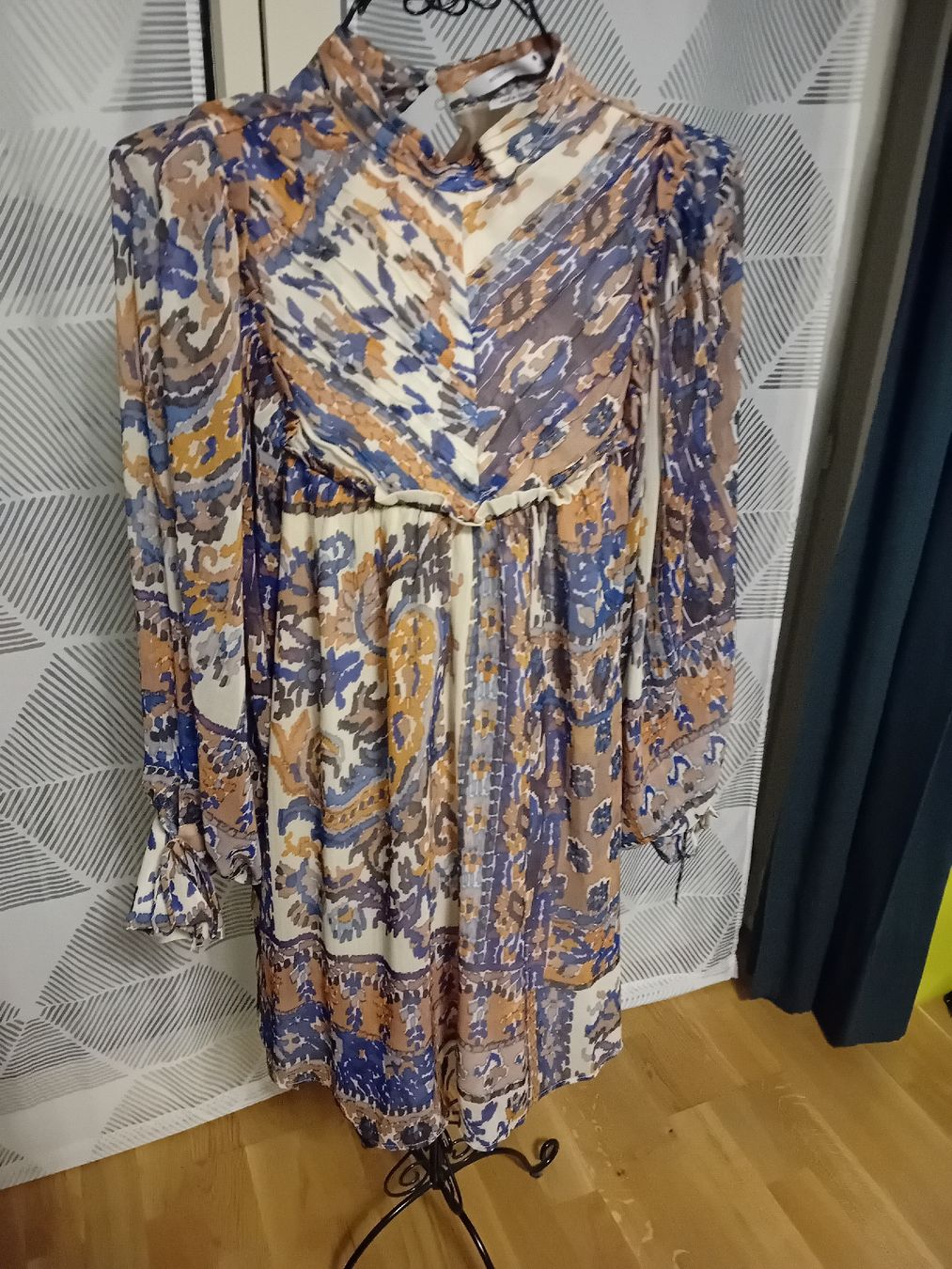 Vestiti: kleid von reserved gr S – Nuovo (secondo la descrizione) da zürich venduto da janjaz 1