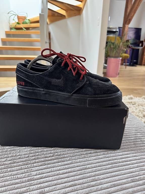 Scarpe da uomo: Nike SB Stefan Janoski NIKEiD Us10 – Usato da Zürich venduto da oli_lk9l 2