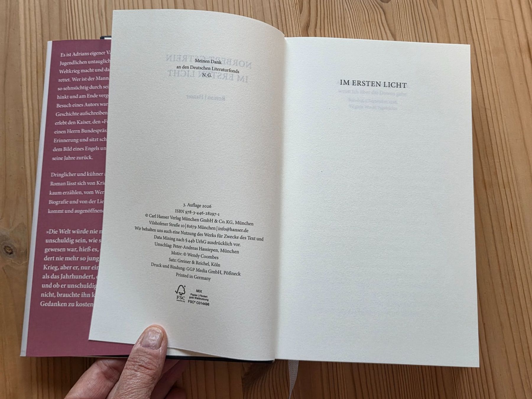 Bücher: Im ersten Licht, Norbert Gstrein – Gebraucht aus Liestal von ITOlio 2