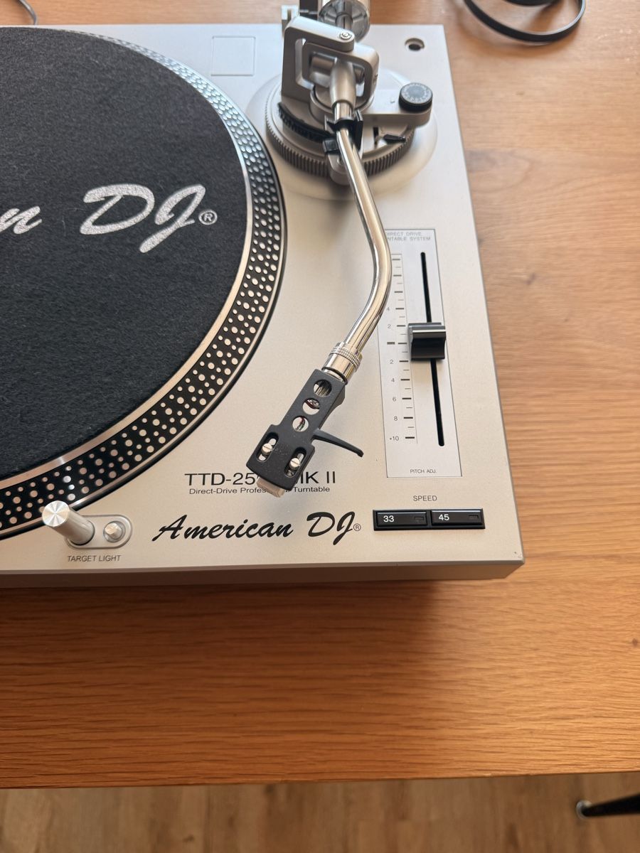Tourne-disques: American DJ TTD-2500 MK II Plattenspieler – D'occasion à Belp par Florioalex 2