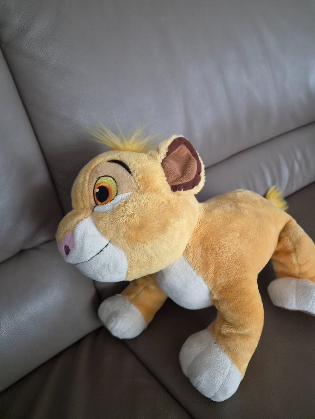 Disney Spielzeuge: Disney Simba Plüschtier – Gebraucht aus Konolfingen von torina85