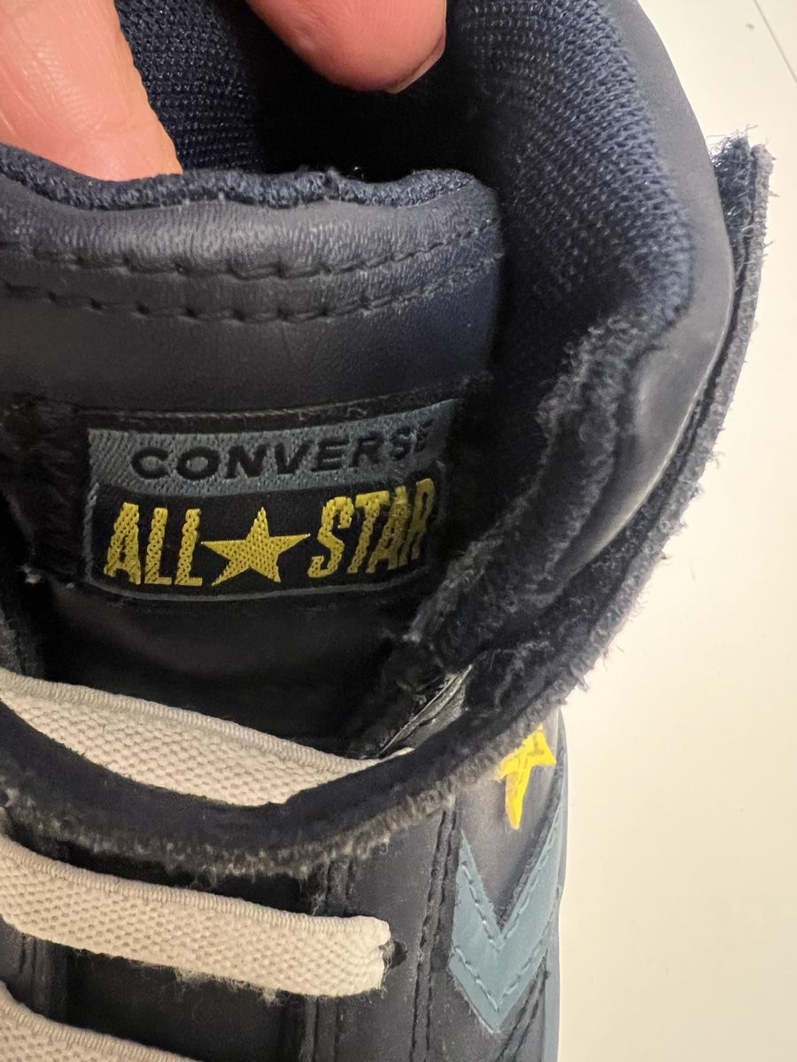 Converse Scarpe per ragazzi: CONVERSE LEDER SNEAKERS NAVY GR 30 – Usato da Basel venduto da theo-g77 3