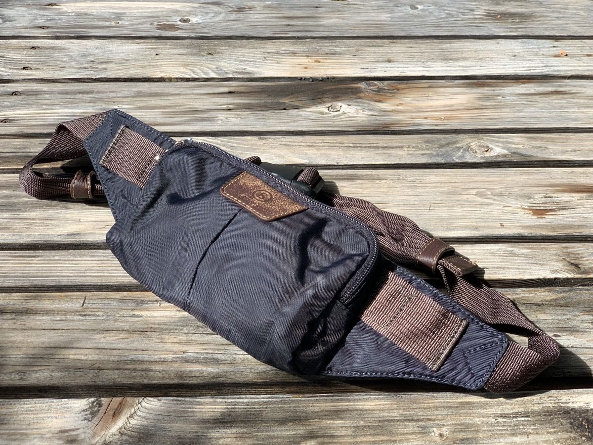 Bogner Borse: Bogner Gürteltasche, neuwertig – Nuovo (secondo la descrizione) da Uster venduto da Flummi 7