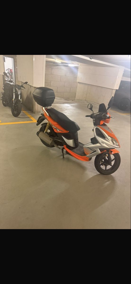 Kymco Strada: KYMCO Super8 125 – Usato da Zürich venduto da Dar_bgc8 4
