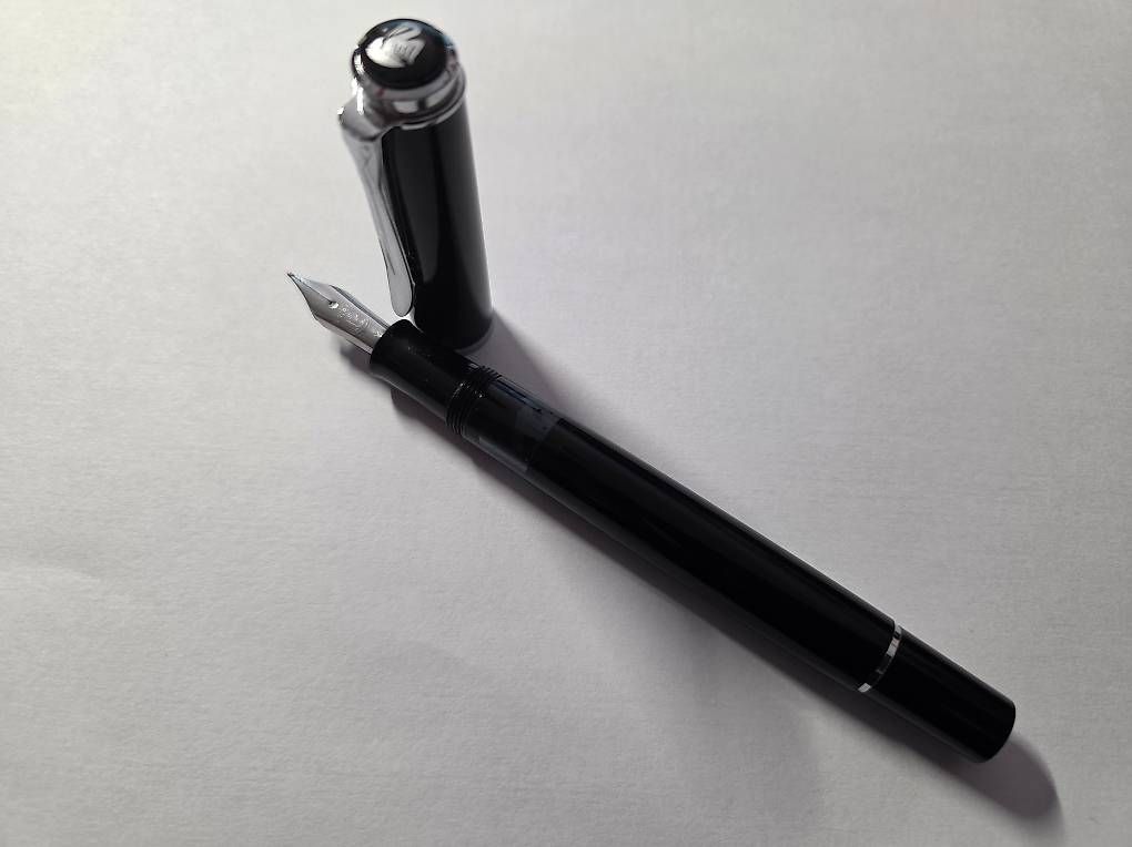 Penna & Evidenziatori: Stylo plume Pelikan à piston – Usato da Bremblens venduto da audit 1
