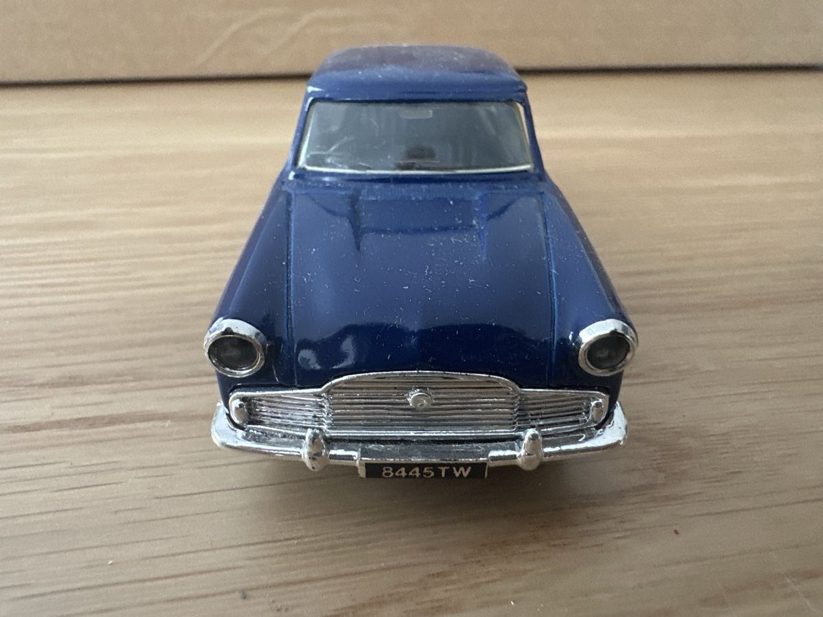 Modellini d'auto: 1:43 Modellauto Zustand gem. beiliegenden Bilder  – Usato da Sennwald venduto da HARO-Import 1