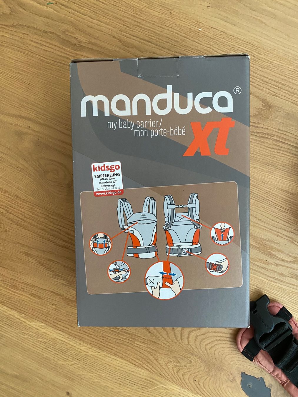 Manduca Marsupi portabebè: Manduca XT Tragehilfe Korall – Usato da Trachslau venduto da M_Schmid81 6