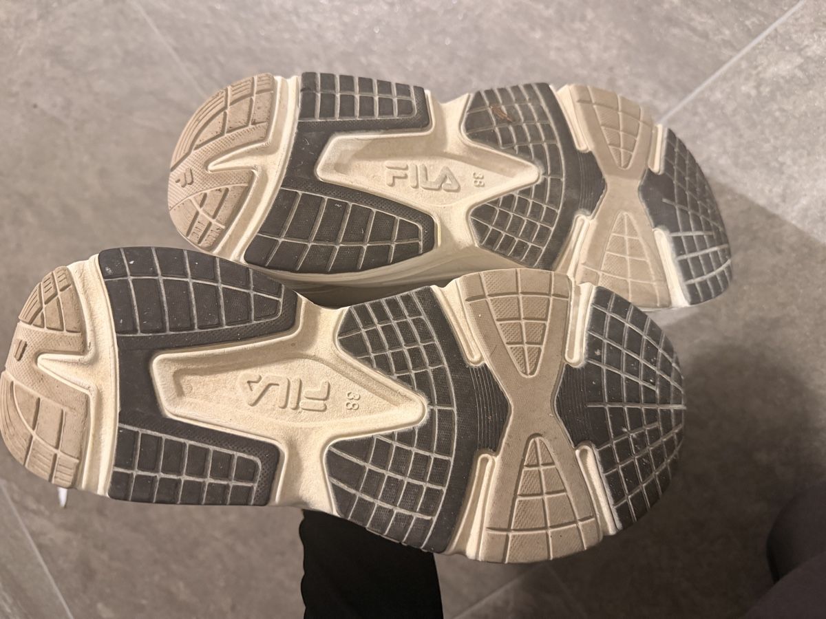 Fila Scarpe da donna: Fila Sneaker, 38 – Usato da Recherswil venduto da ntura 2