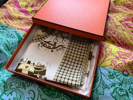 Hermès carré foulard