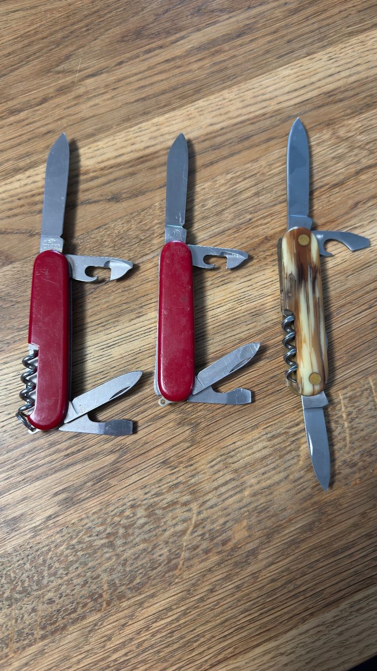 Victorinox Couteaux de poche: Victorinox Sackmesser gebraucht alt – D'occasion à Burgdorf par Catbagger64 5