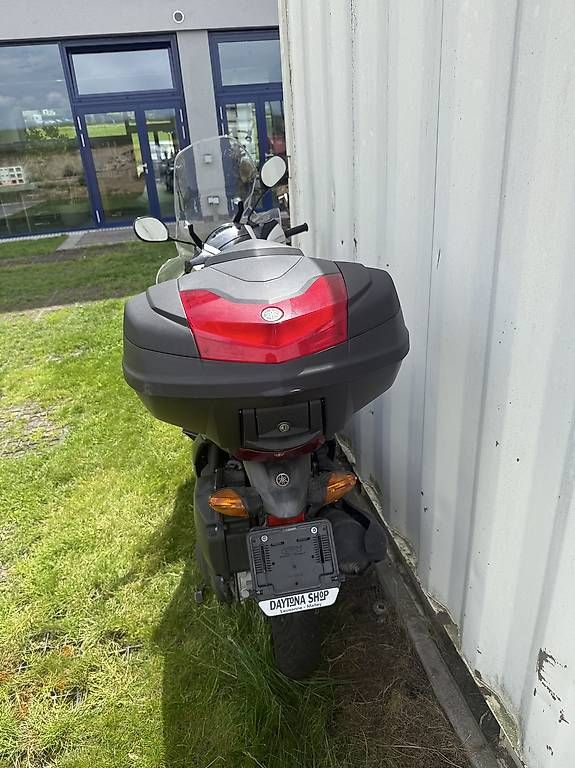 Scooter: Scooter yamaha Xenter 125 – Usato da Lausanne venduto da was_6sz7 2