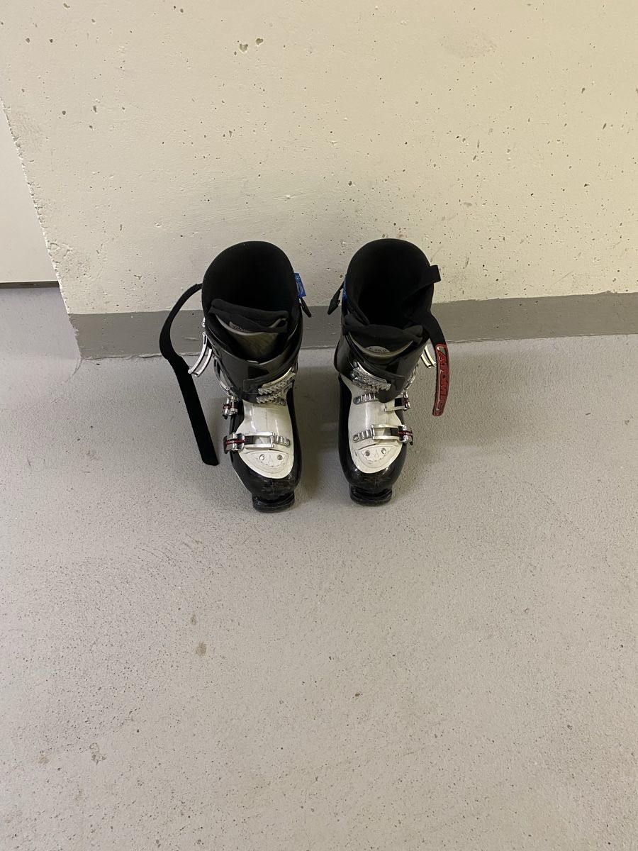 Herrenschuhe: Ski Schuhe – Gebraucht aus Winterthur von Alb30