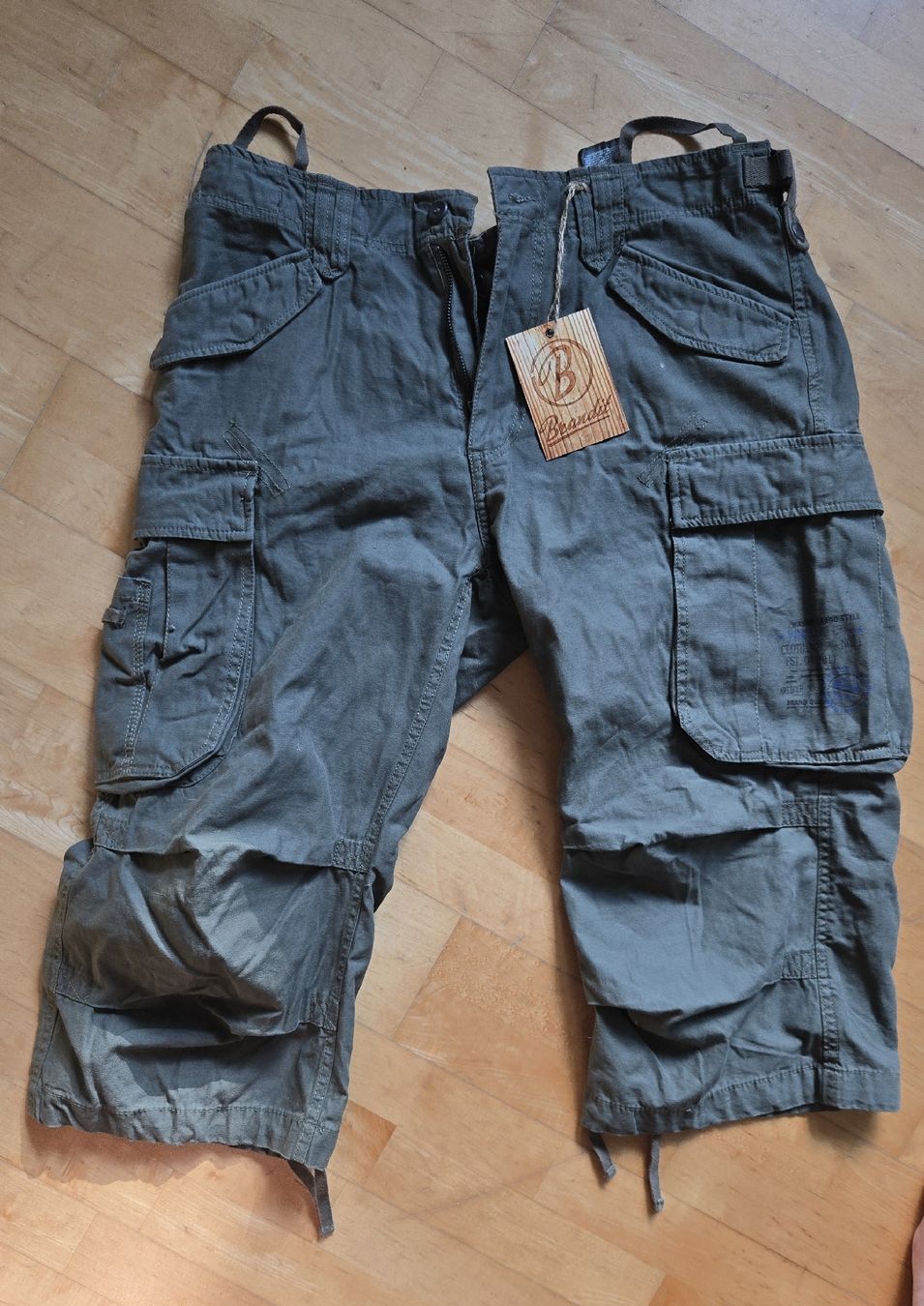 Pantaloni: BRANDIT 3/4 Shorts Gr. XL – Nuovo (secondo la descrizione) da Zürich venduto da Samba77