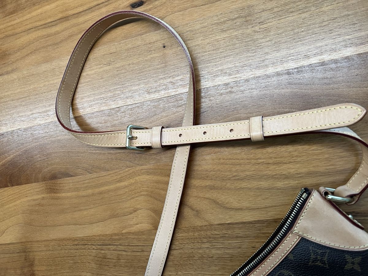 Borse da donna: Louis Vuitton Odeon Umhaengetasche – Usato da Altendorf venduto da CyRoBi 3