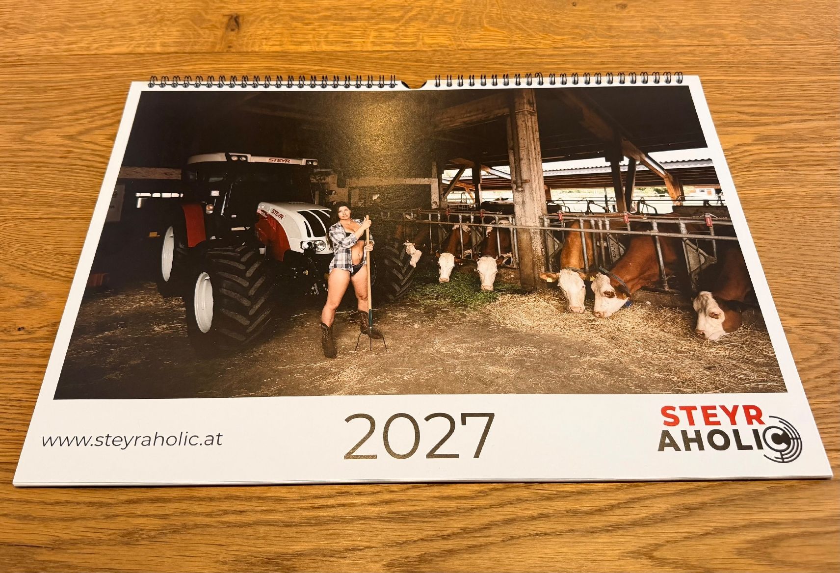 Kalender: Steyr Traktor Kalender 2027 – Neu und originalverpackt aus Wolfertswil von steyr8070 1
