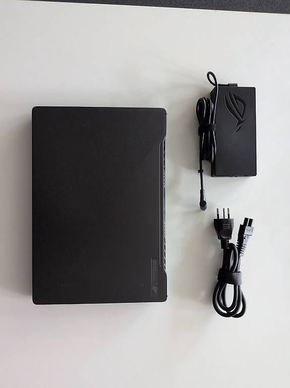 Notebook: ASUS ROG Zephyrus G14 Gaming-Laptop  defekt – Usato da Luzern venduto da distract 4