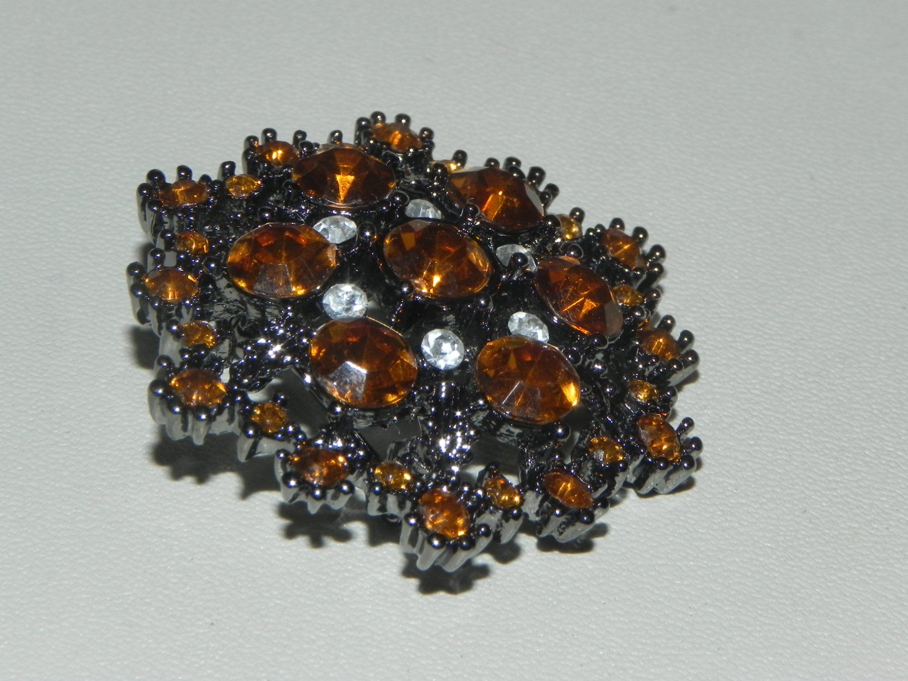 Broschen & Nadeln: Vintage Brosche mit Strass – Gebraucht aus Minusio von Lory64 4