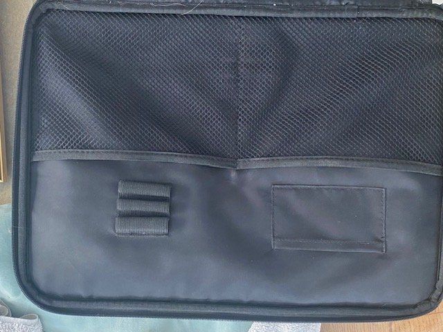 Taschen: Schwarze Laptoptasche – Gebraucht aus Luzern von Lisbeth54 4