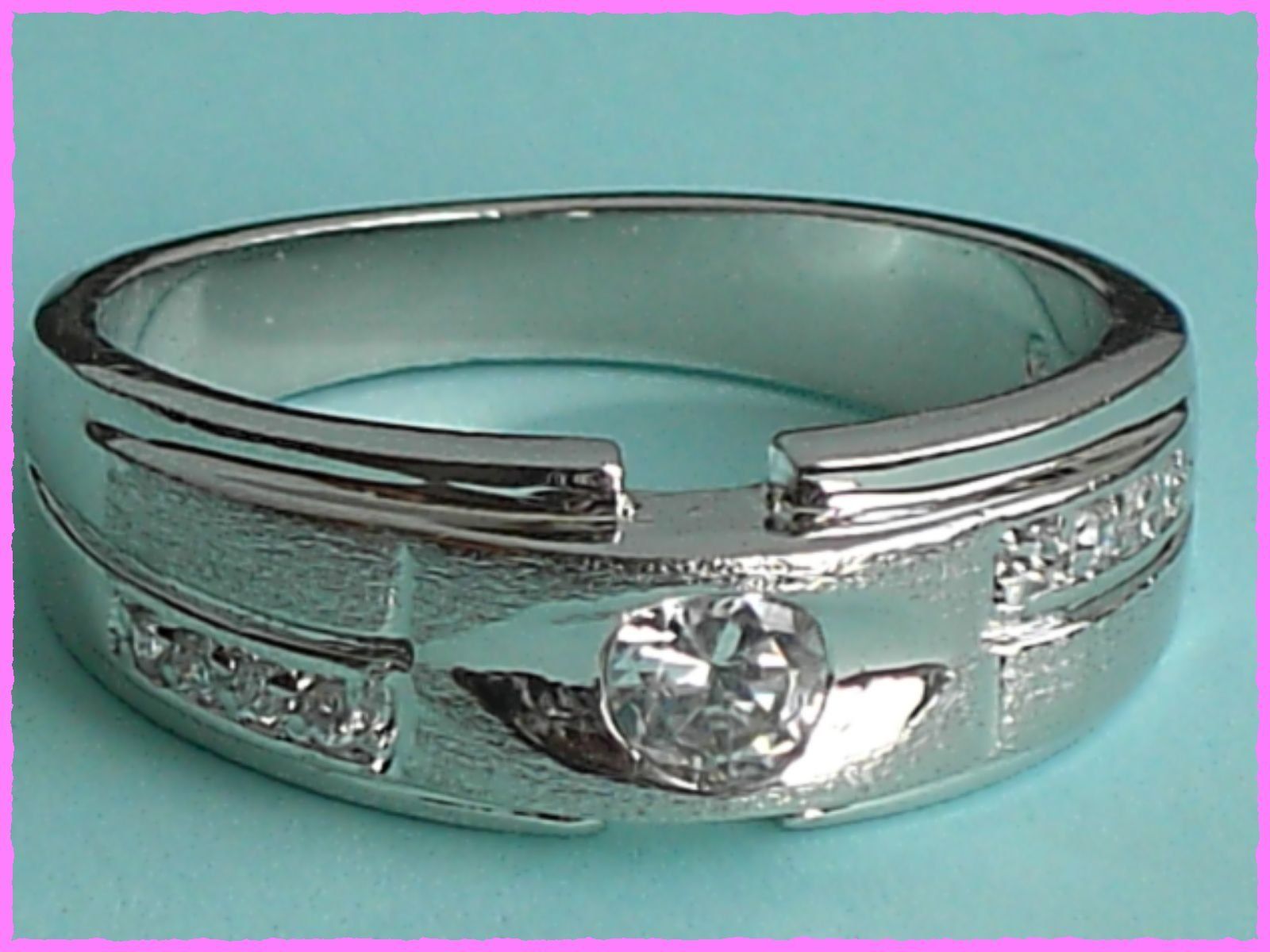 Anelli: Bezaubernder Ring mit Zirkonia – Nuovo e nell'imballaggio originale da Oberglatt ZH venduto da Diamond-Girl 2