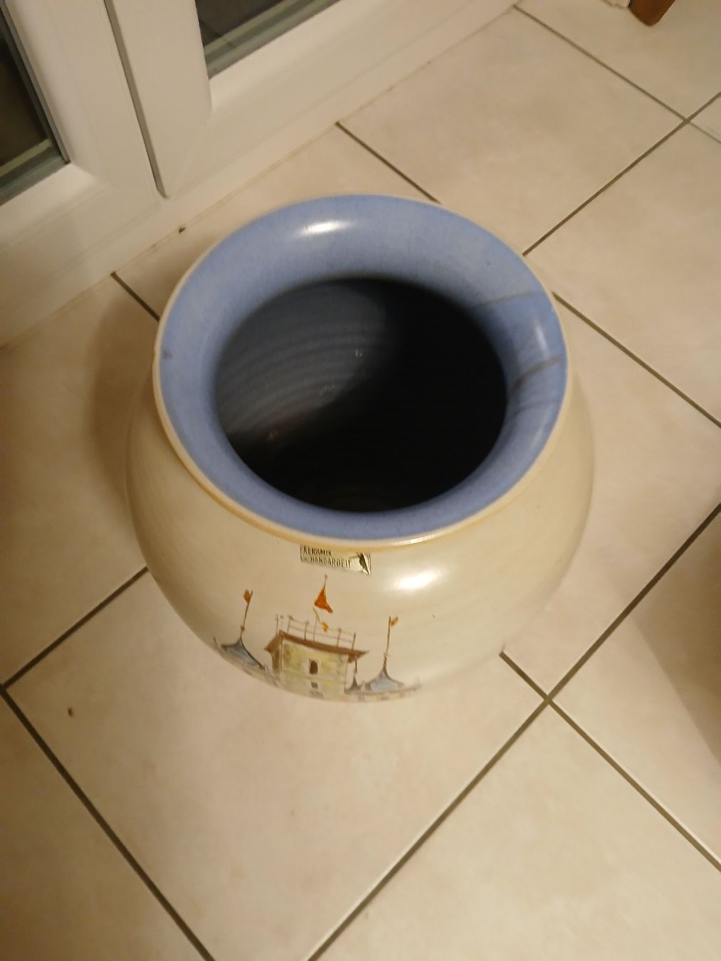 Vasi & Recipienti: Vase décorative vintage avec château, objet de collection – Usato da Corcelles-Payerne venduto da evalyne 1