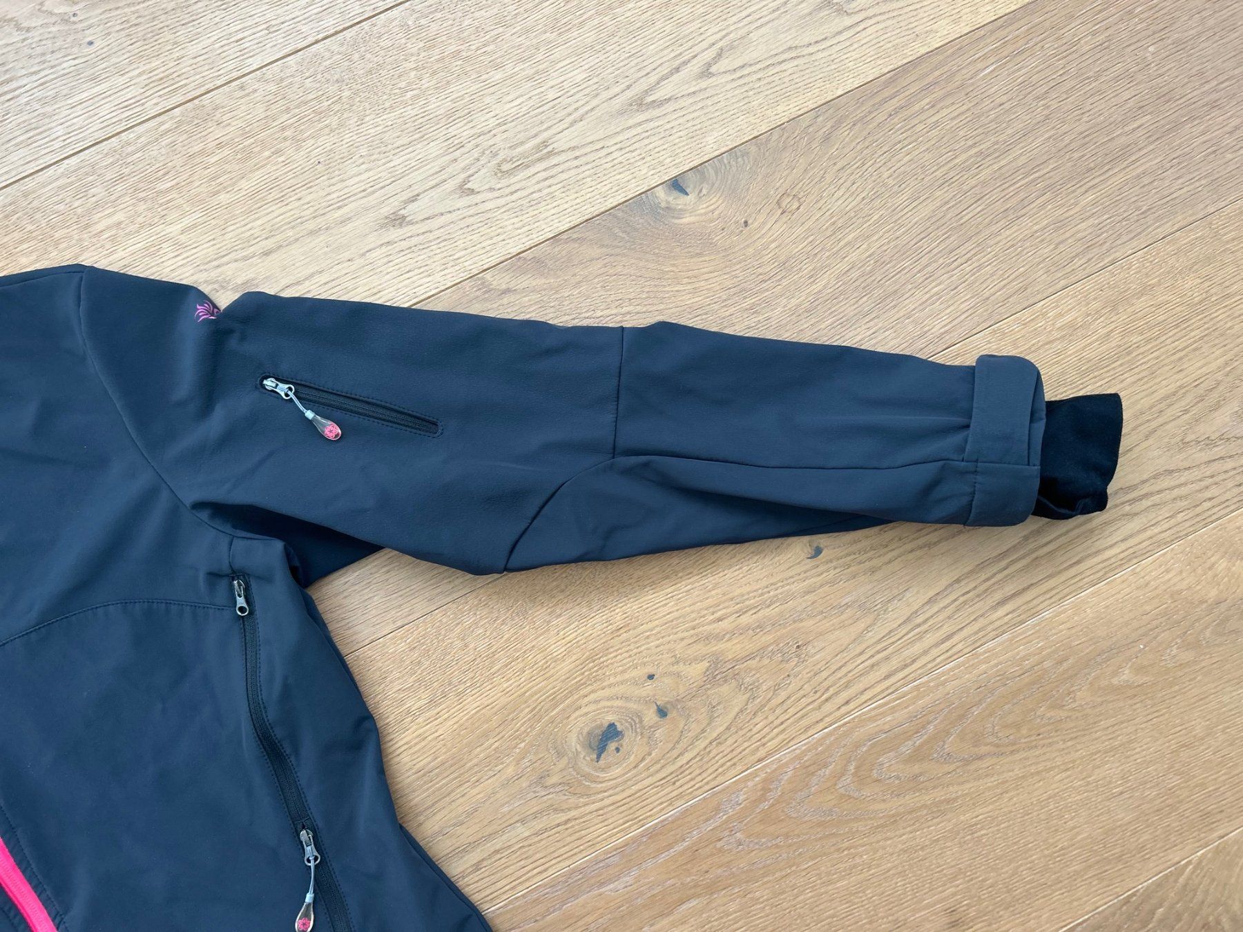 Giacche: Damen Softshelljacke schwarz WILDROSES 42 – Usato da Grub AR venduto da DukeStatham 4