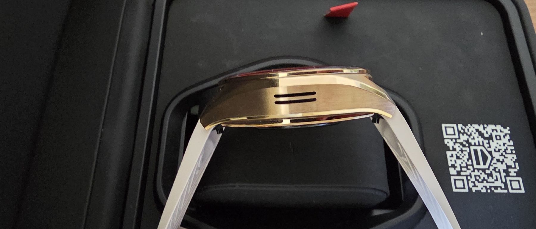 Tag Heuer Orologi: Tag Heuer Connected Calibre E5 40mm Roségold – Usato da Brigerbad venduto da Scoobydooo 3