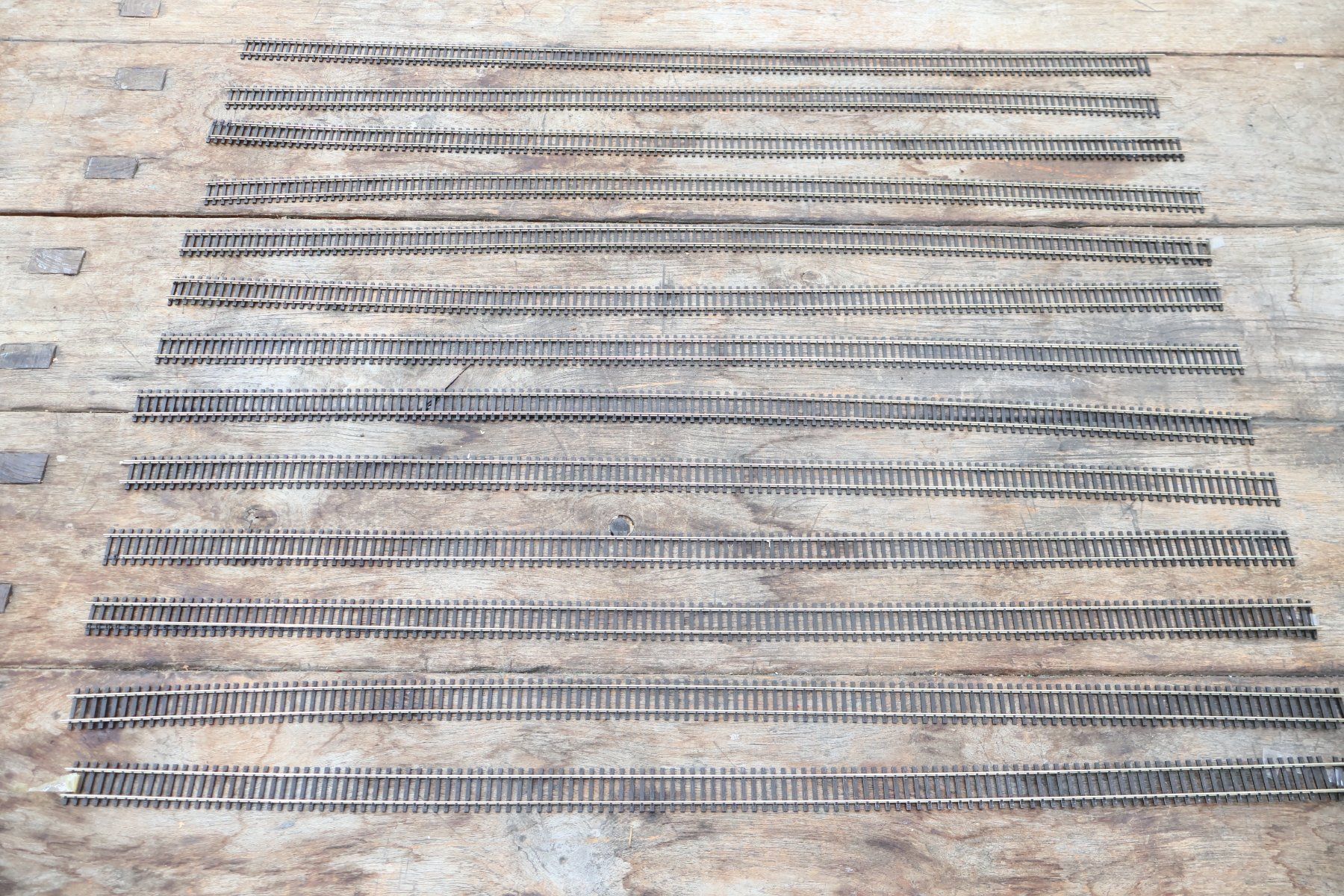 Modellini di ferrovie: PECO 13 x Flexgleis/Gerade H0 - DC ca. 90cm – Usato da Winterthur venduto da Monstera 8