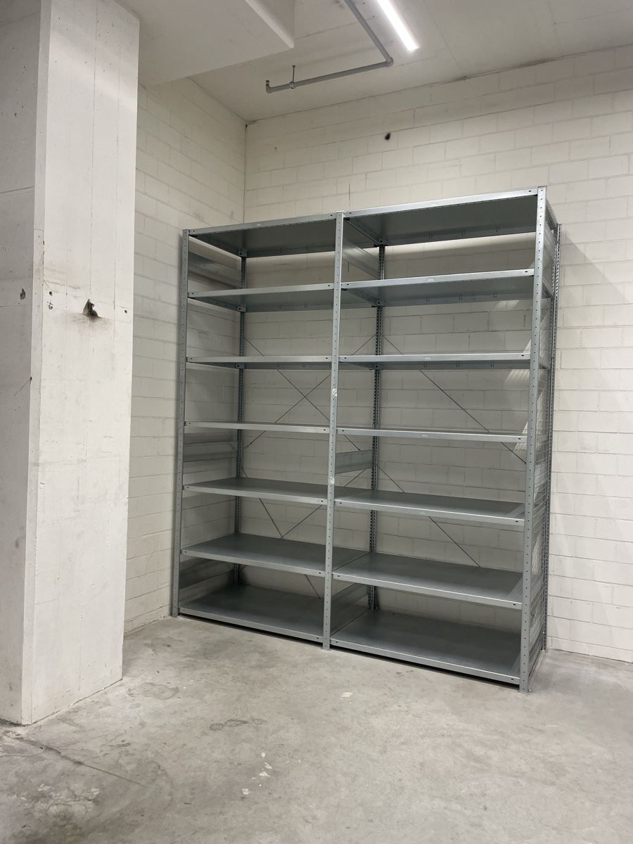 Scaffali: Tablarregal/ Fachbodenregal/ Tablargestell – Usato da Niederuzwil venduto da beti077 3