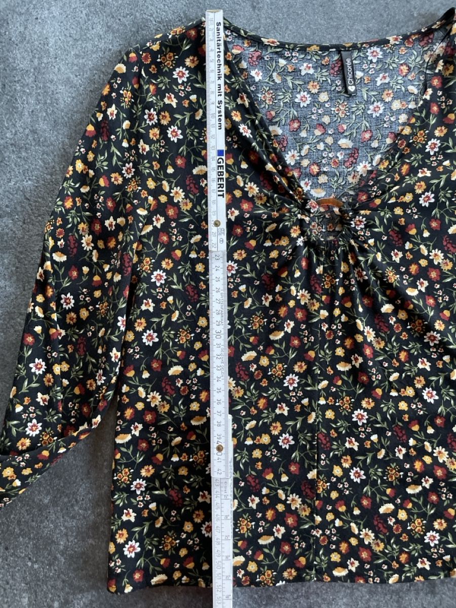 Camicette: Chicoree Bluse, Grösse S, Blumenmuster, Herbst-Look Top! – Usato da Henggart venduto da Engelsi 6