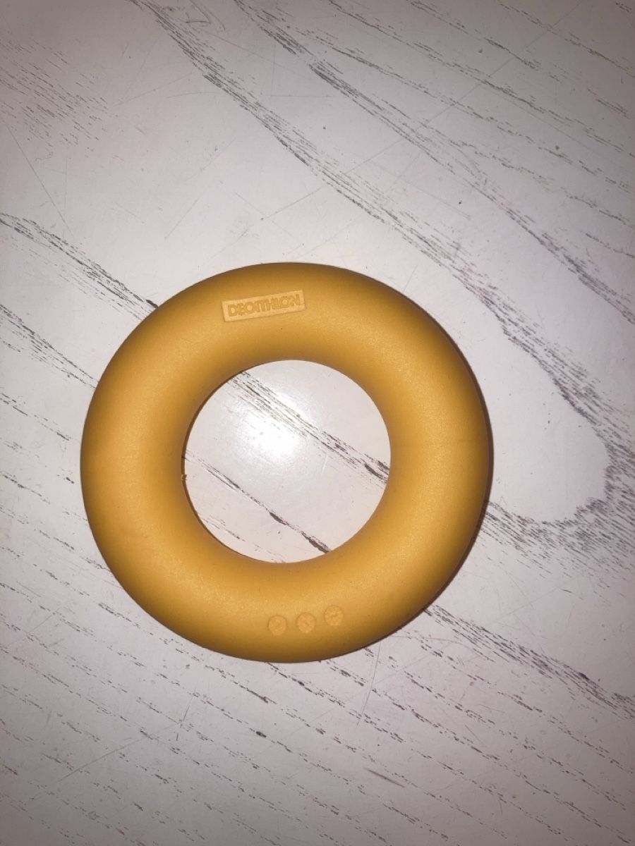 Decathlon Hometrainer: Decathlon Grip Strength Ring Yellow Resistance Tool – Nuovo (secondo la descrizione) da Zürich venduto da sele_x 1