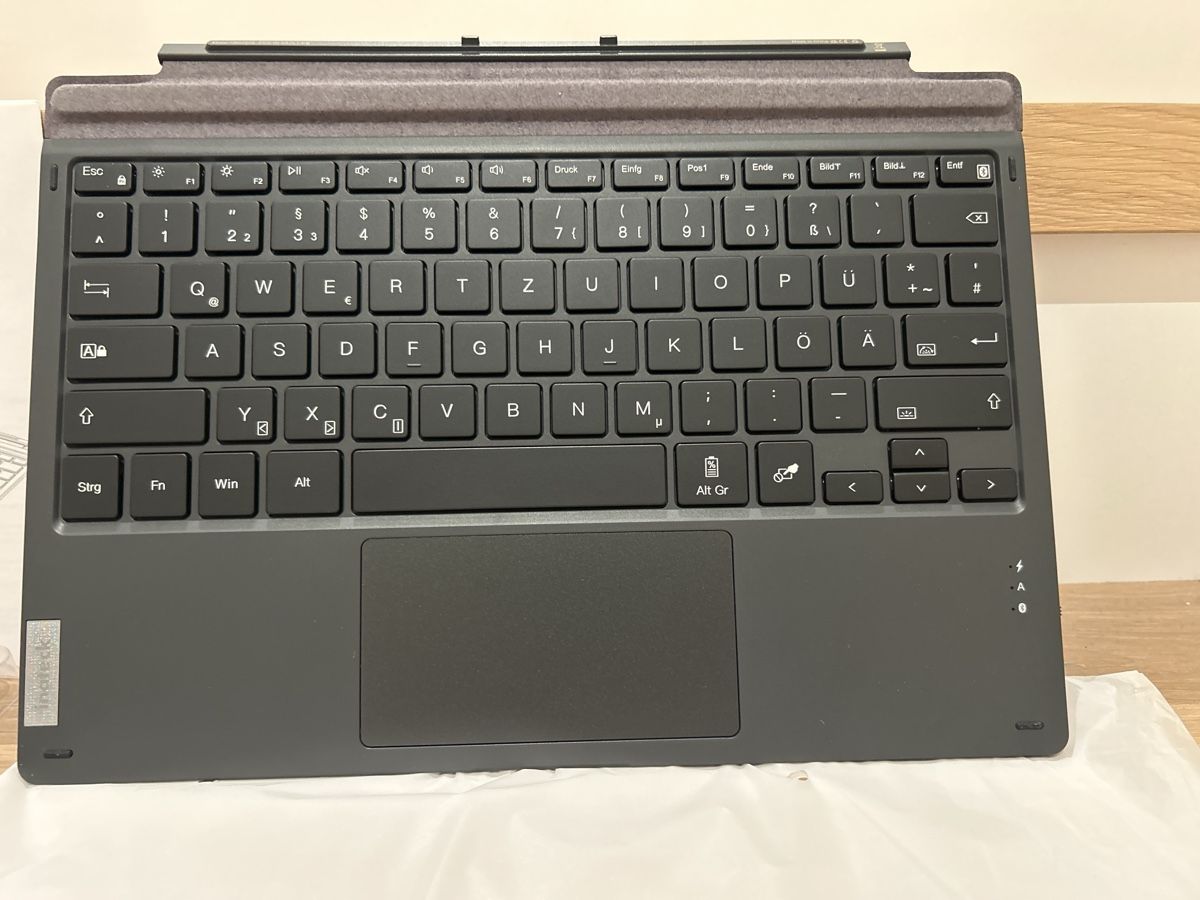 Tastiere: Inateck Bluetooth Keyboard KB02026 Neu – Nuovo e nell'imballaggio originale da Winterthur venduto da famboz 1