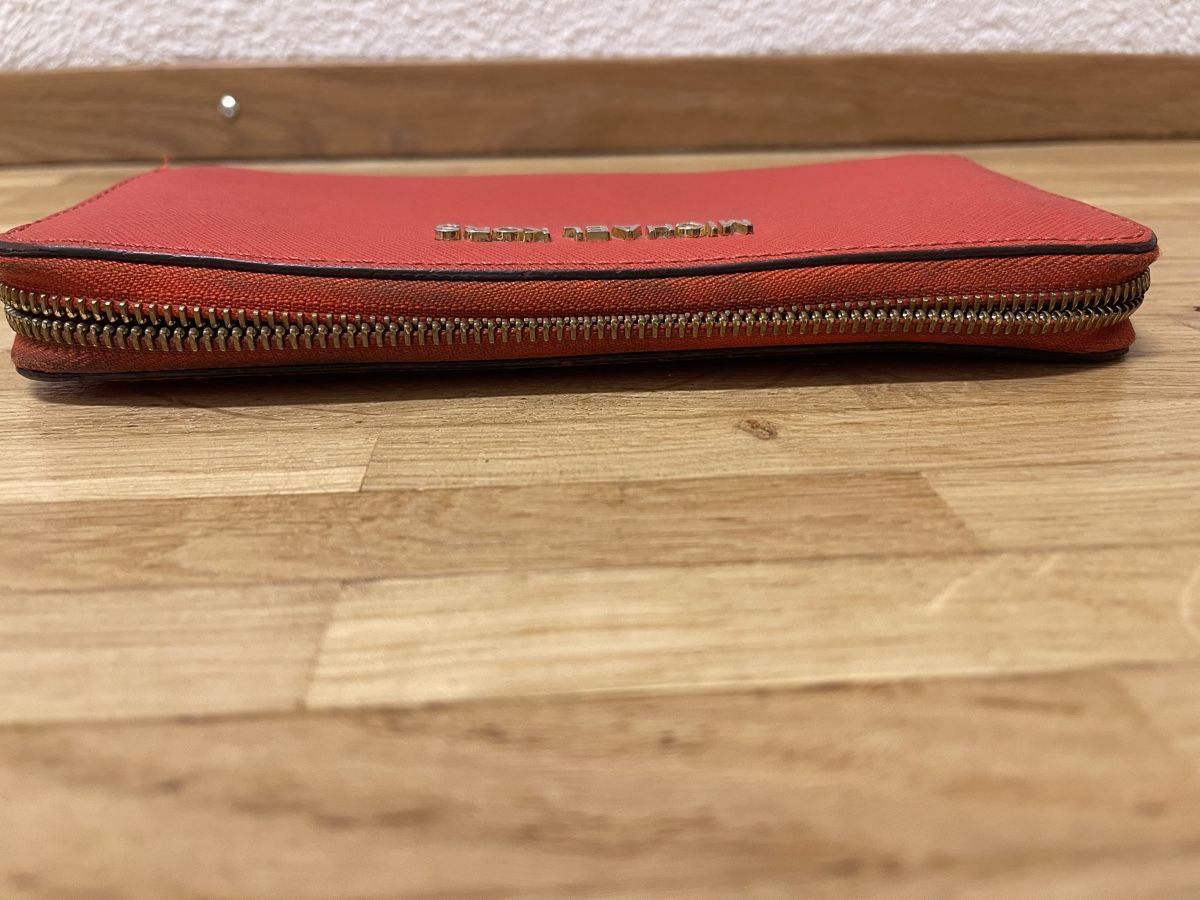 Michael Kors Portamonete: Michael Kors Portemonnaie – Usato da Stallikon venduto da oez6e 3