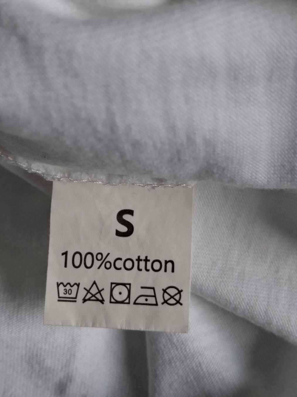 T-shirt: T-shirt blanc taille S coton 100% – Usato da Villiers venduto da san_jn5w 3