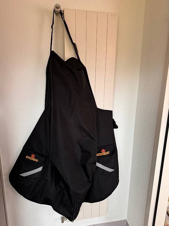 Hosen: Softshell Knieschutz für Motorrad – Gebraucht aus Winterthur von Eli_09