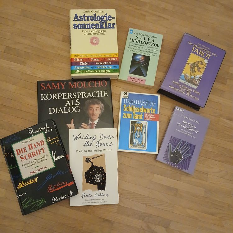 8 Bücher – Astrologie, Tarot, Körpersprache & Persönlichkeit (Gebraucht ...