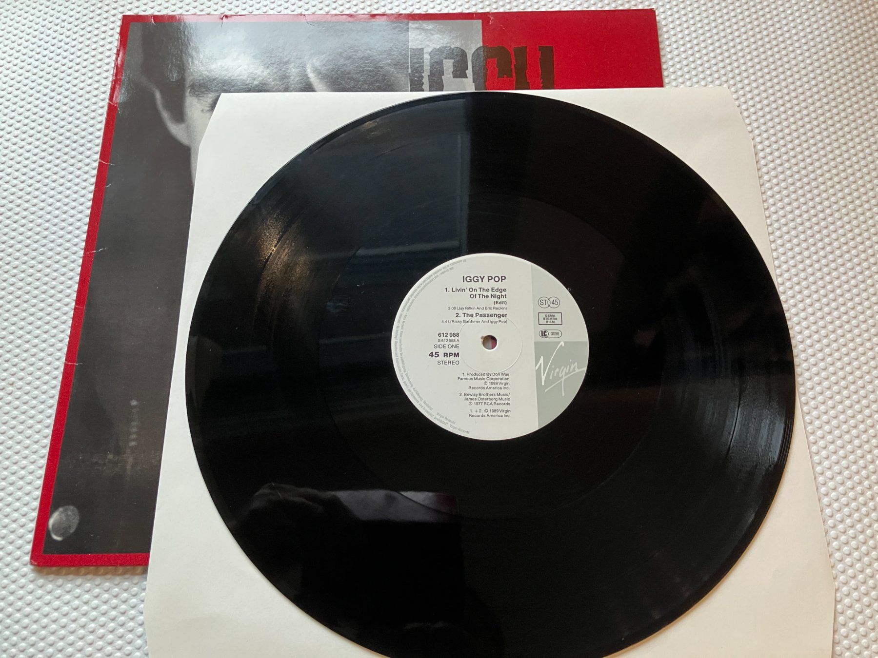 Dischi in vinile: Iggy Pop – Usato da Aarwangen venduto da Jukebox3 4