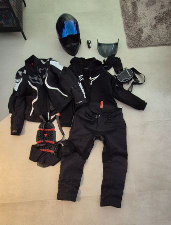 Komplette Motorrad-Ausrüstung – Nexx Helm + Sena 20S EVO