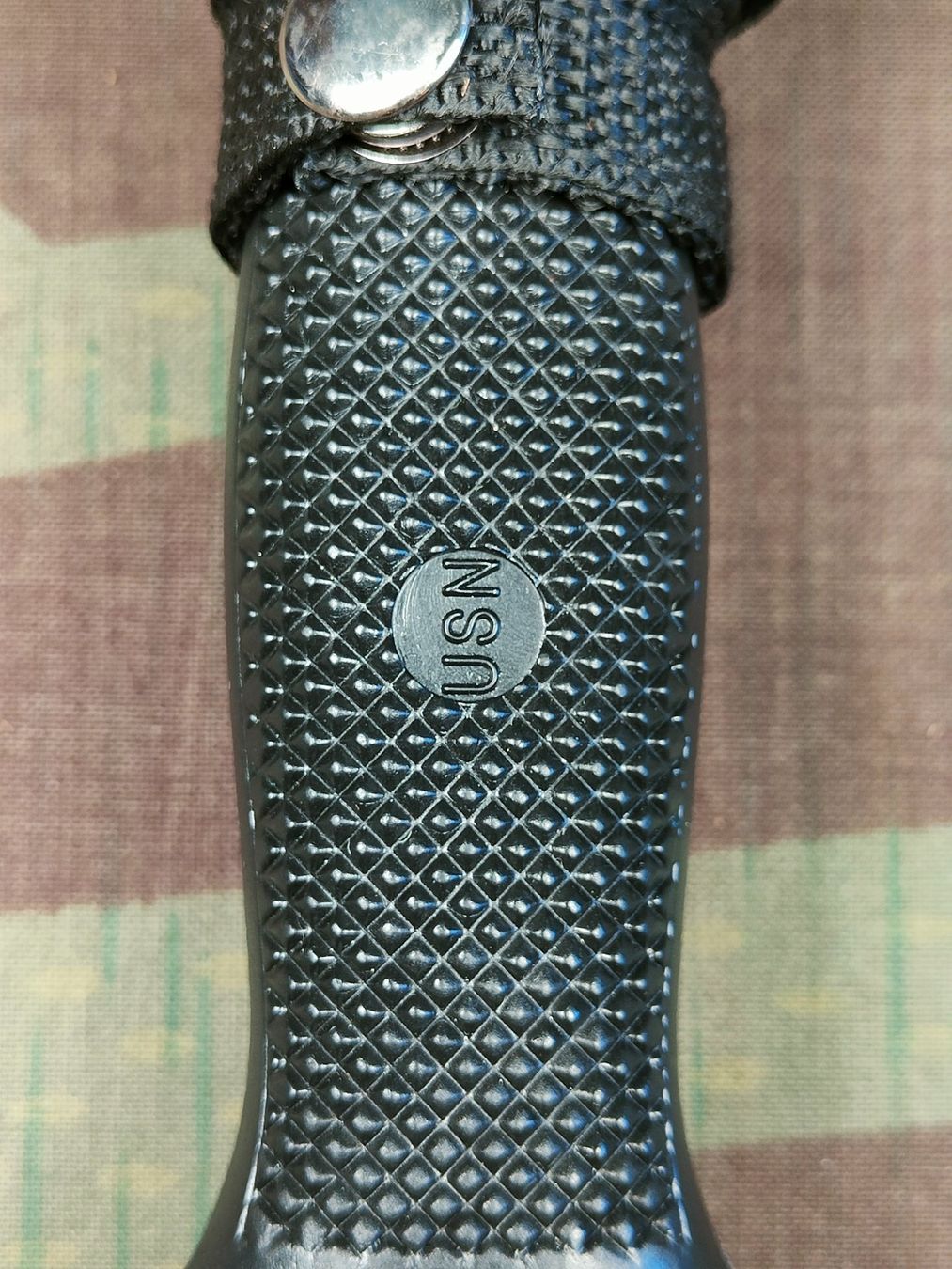 US Army Uniformi: MK3 MOD O USN Kampfmesser, Reproduktion – Nuovo (secondo la descrizione) da Bauma venduto da SwissMilitaria 2