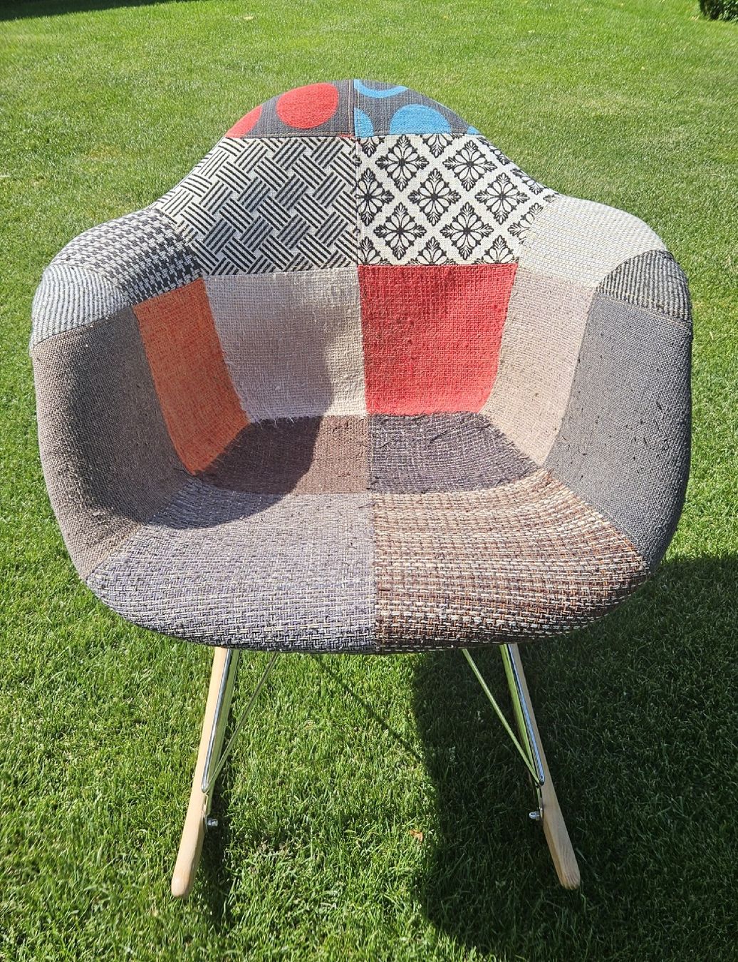 Sessel: Fauteuil à bascule Patchwork multicolore bon état – Gebraucht aus Wallenried von Menetre 2